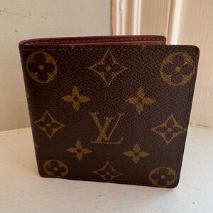 Louis Vuitton Classic Monogram Bifold Wallet